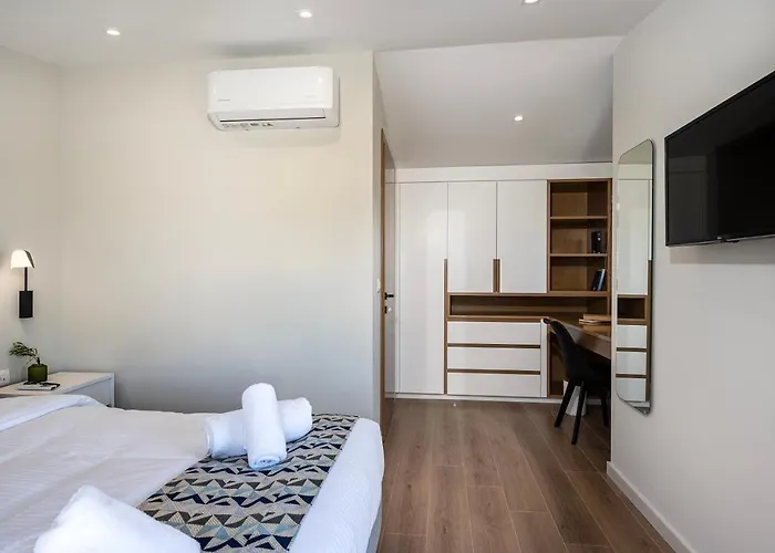 Campo Premium Private Pool Villa *