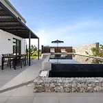Campo Premium Private Pool Villa