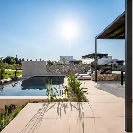 Campo Premium Private Pool Villa
