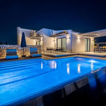 Campo Premium Private Pool Kos Town